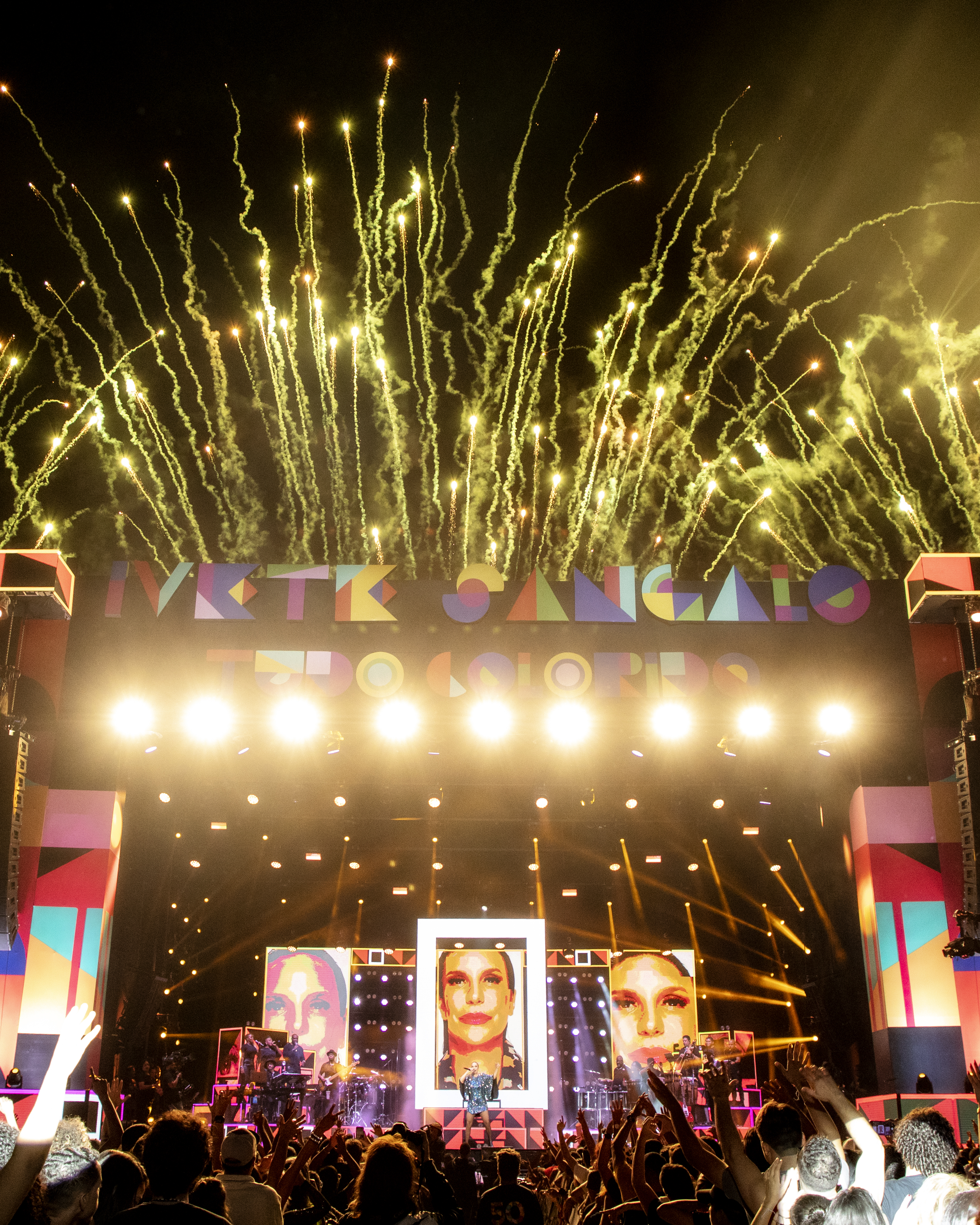 Ivete Sangalo celebra seus 50 anos com show histórico em Juazeiro, sendo ovacionada por todo o Brasil